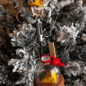 Enesco 1991 "Don't Open 'Til Christmas" Mouse Ornament #575089 vtg  collectible